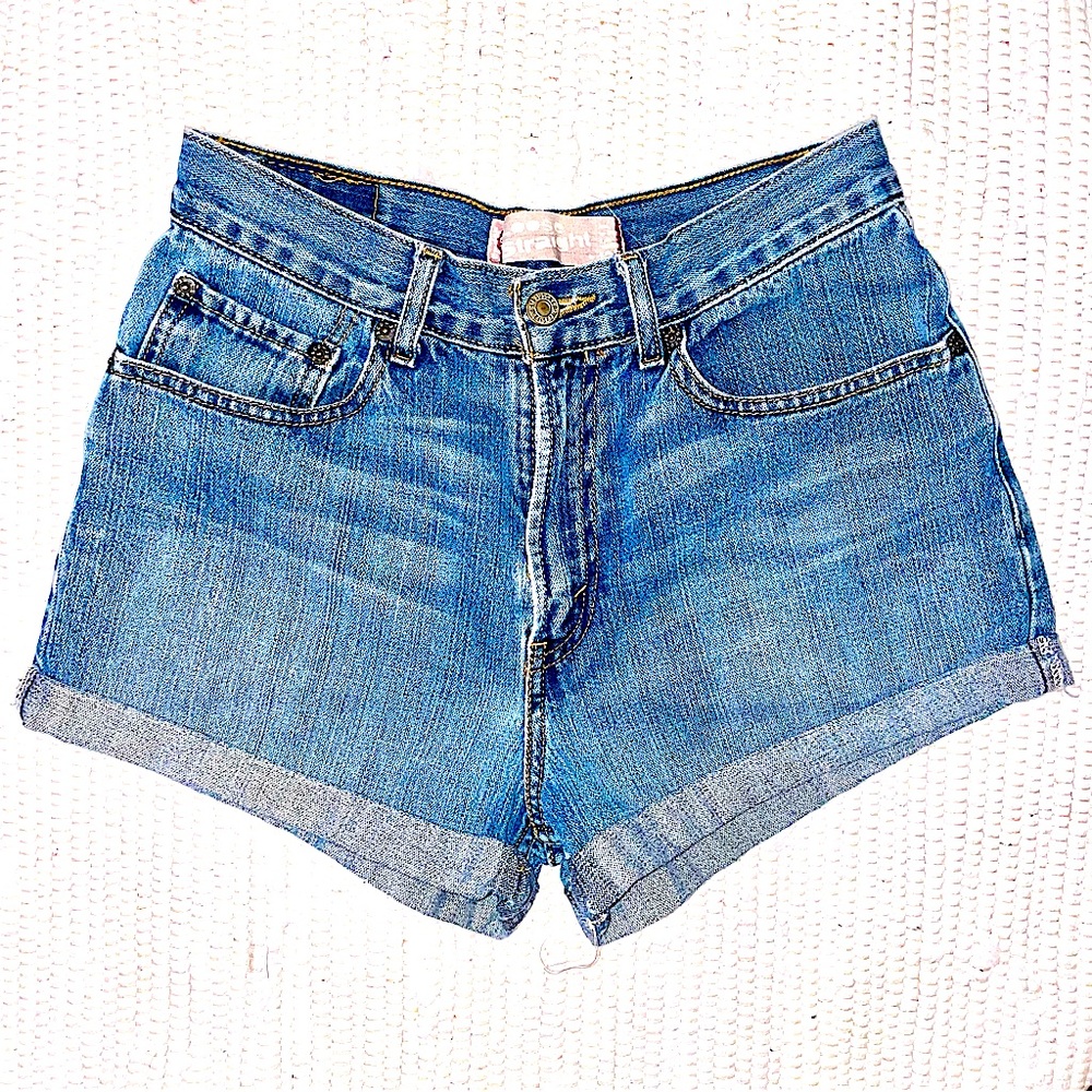 Vintage Levi’s 569 rolled cuff Jean shorts sz 28 - Picture 4 of 13
